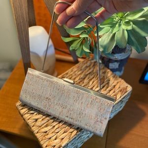 BANANA REPUBLIC PURSE